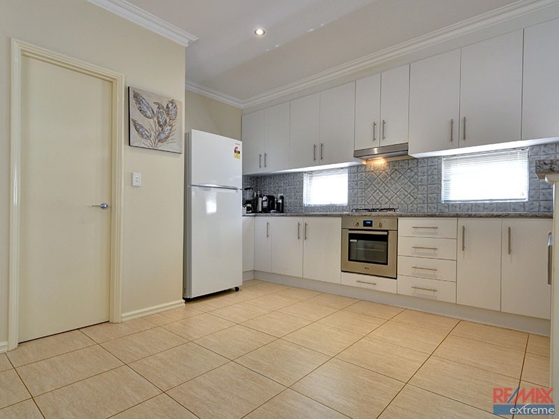 5 Idaho Court, Landsdale WA 6065