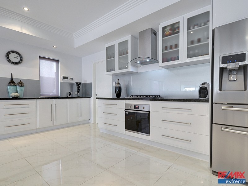 3 Monticello Meander, Landsdale WA 6065