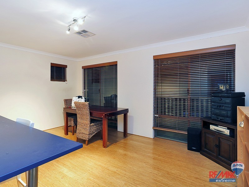 17 Citrus Court, Two Rocks WA 6037