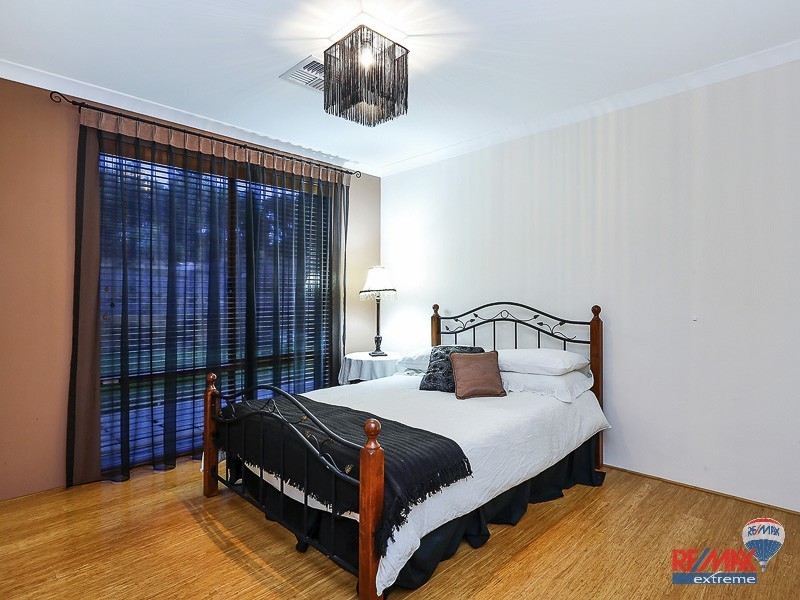 17 Citrus Court, Two Rocks WA 6037