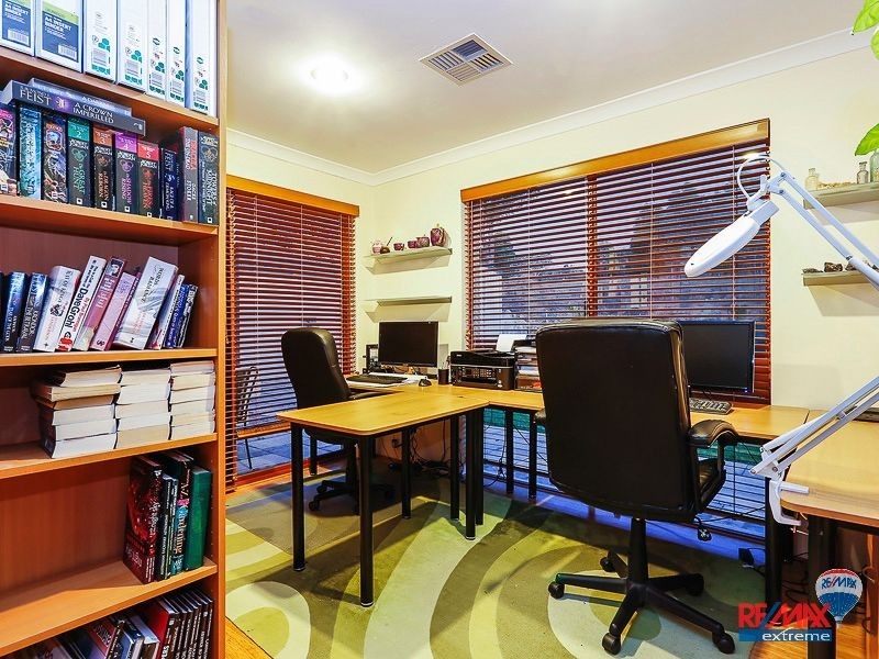 17 Citrus Court, Two Rocks WA 6037