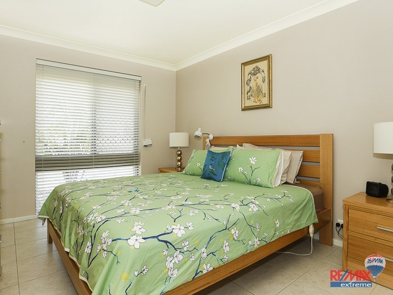 8 Scaphella Avenue, Mullaloo WA 6027