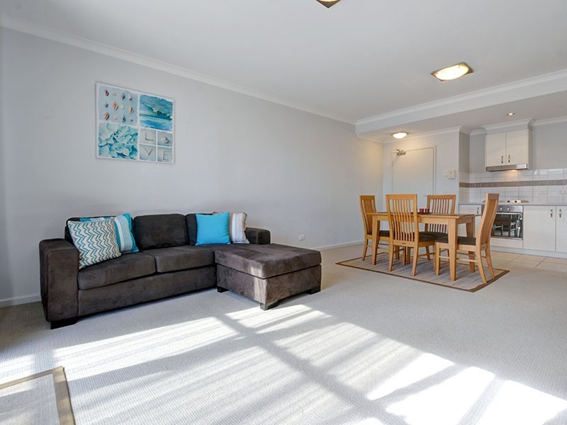 12/1 Sunlander Drive, Currambine WA 6028