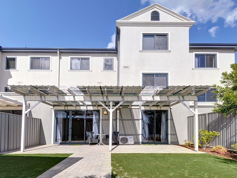 12/1 Sunlander Drive, Currambine WA 6028