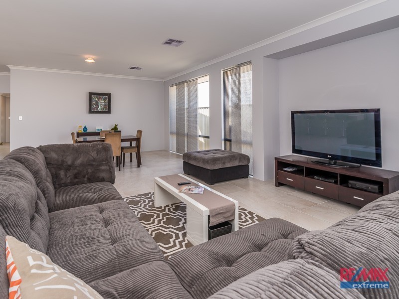 3 Carmine Street, Eglinton WA 6034