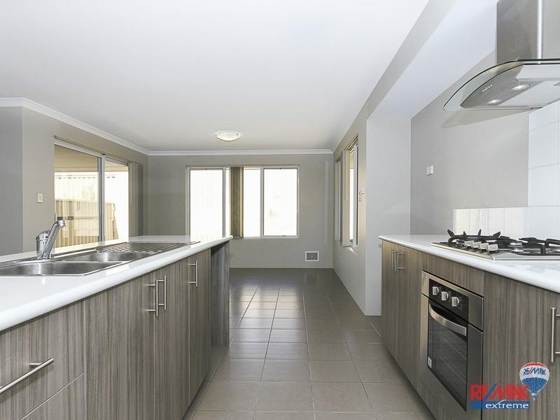 77 Hollington, Butler WA 6036