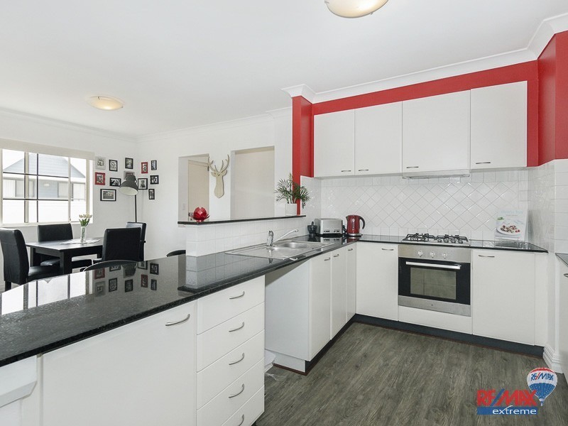 15/2 Plaistow Street, Joondalup WA 6027