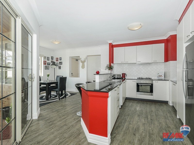 15/2 Plaistow Street, Joondalup WA 6027