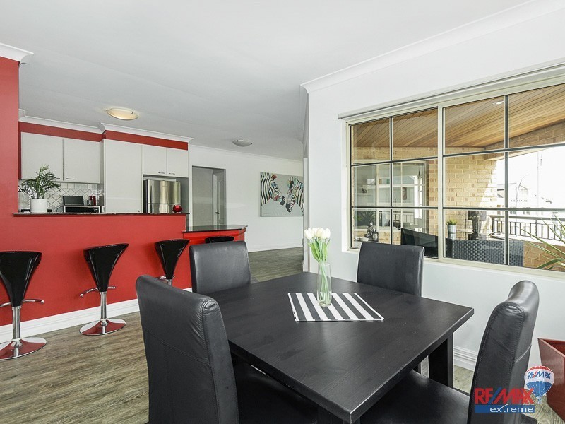 15/2 Plaistow Street, Joondalup WA 6027