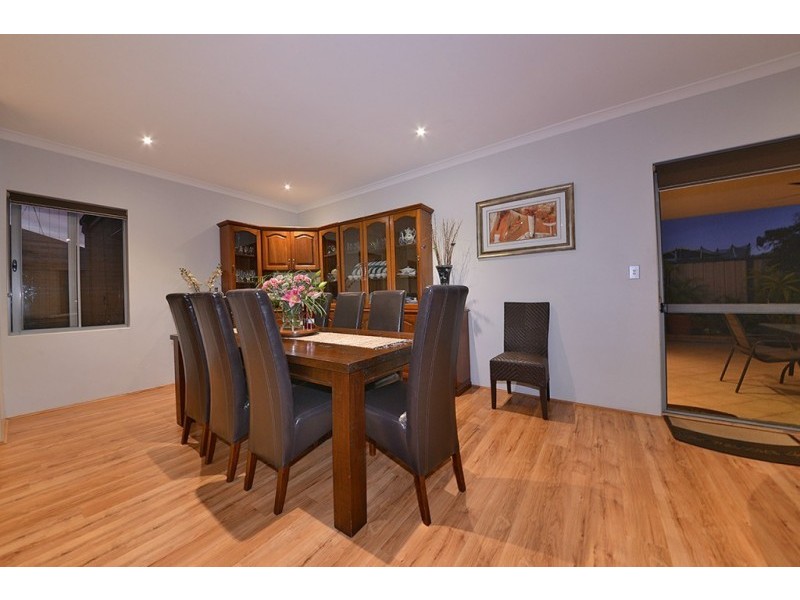 19 Jaeger Bend, Tapping WA 6065