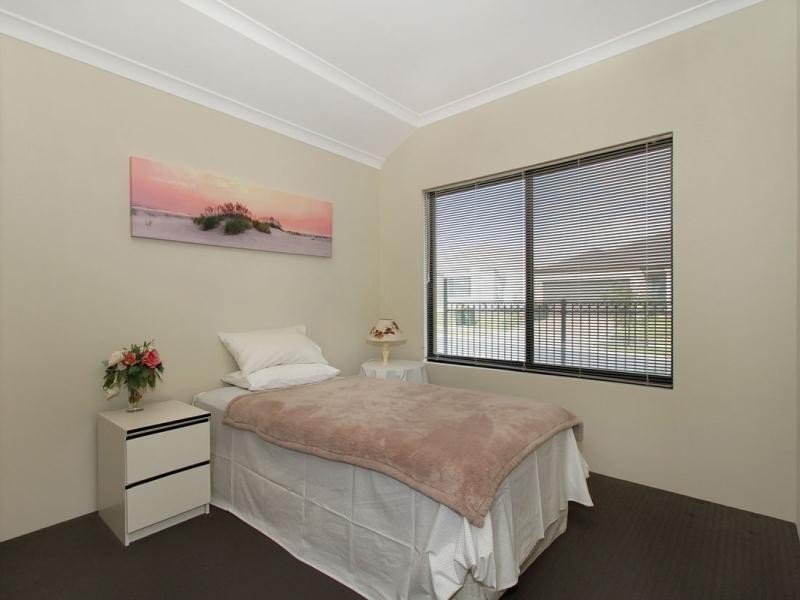 36 Billericay Circuit, Butler WA 6036