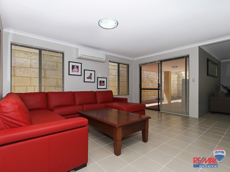 3 Dayman Green, Ridgewood WA 6030