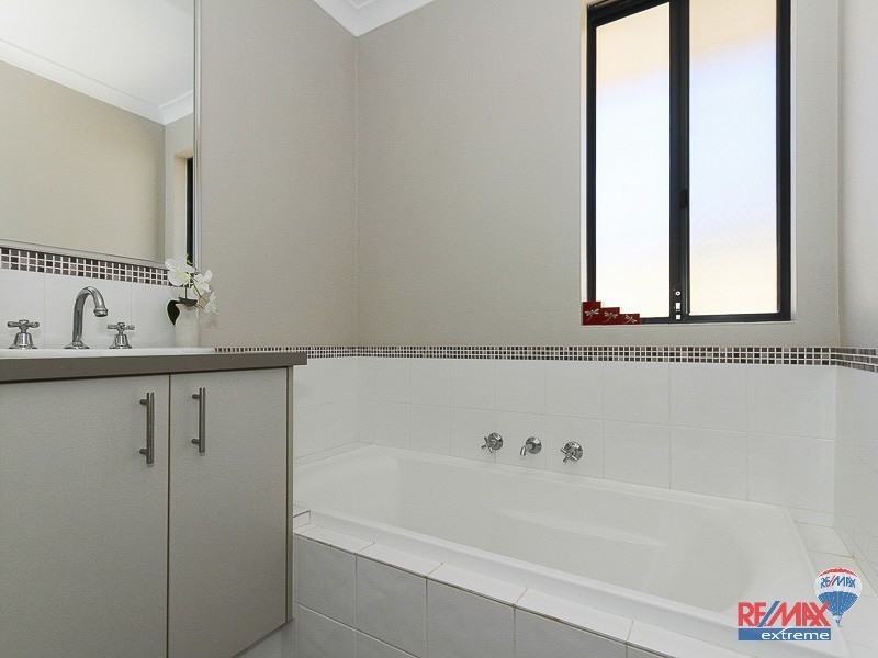 3 Dayman Green, Ridgewood WA 6030