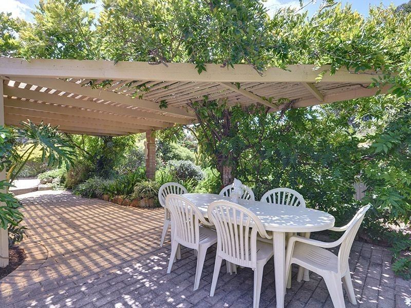 19 Quinault Loop, Joondalup WA 6027