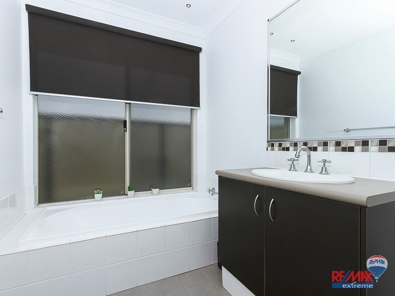 15 Aslings Court, Clarkson WA 6030