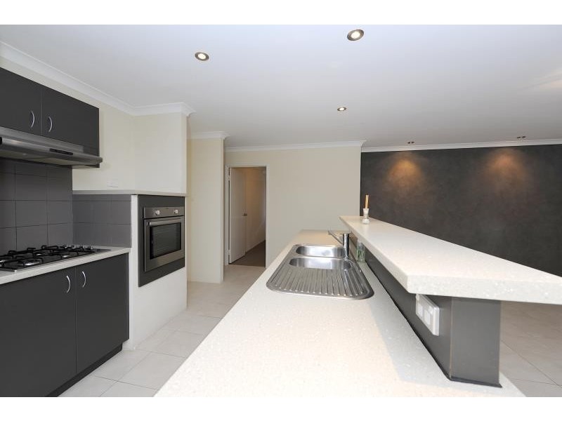 32 Elmhurst Drive, Clarkson WA 6030