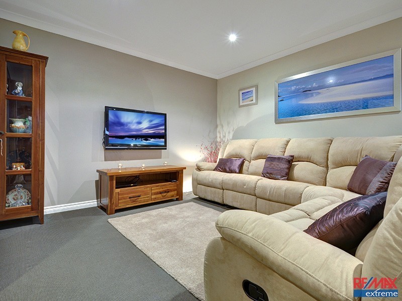 5 Oban Way, Butler WA 6036