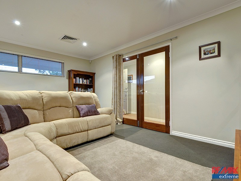 5 Oban Way, Butler WA 6036