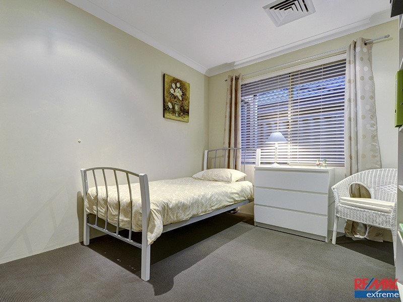 5 Oban Way, Butler WA 6036