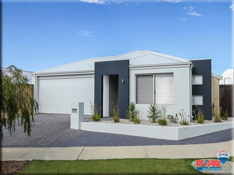 55 Billericay Circuit, Butler WA 6036