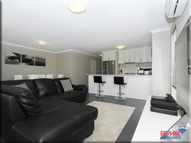 55 Billericay Circuit, Butler WA 6036