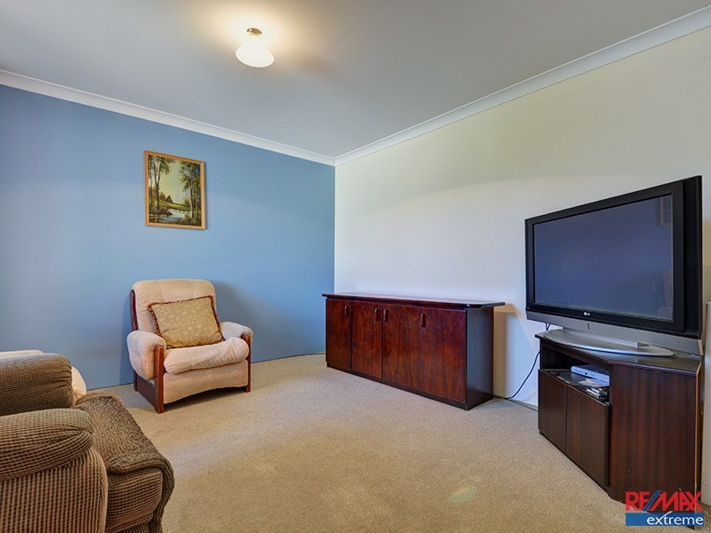 9 Karoo Way, Pearsall WA 6065