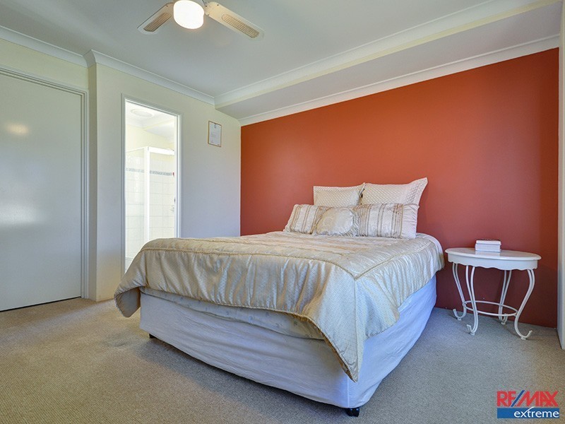 9 Karoo Way, Pearsall WA 6065