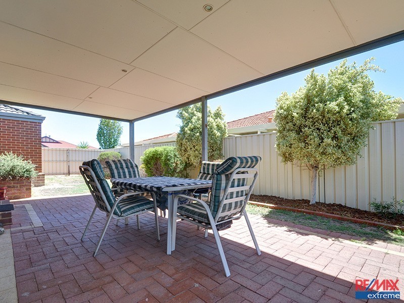9 Karoo Way, Pearsall WA 6065