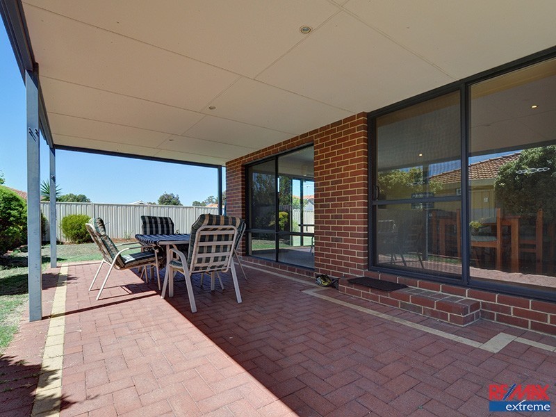 9 Karoo Way, Pearsall WA 6065