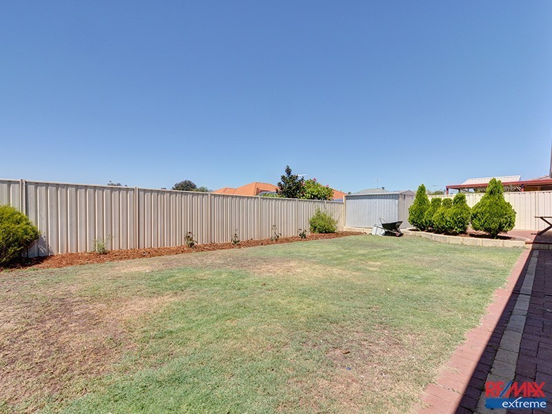 9 Karoo Way, Pearsall WA 6065