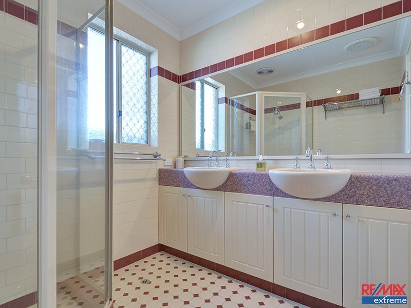 28 Walter Padbury Blvd, Padbury WA 6025