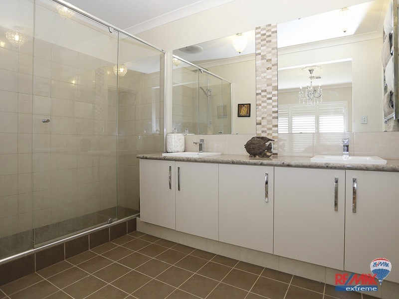 8 Radar Way, Alkimos WA 6038