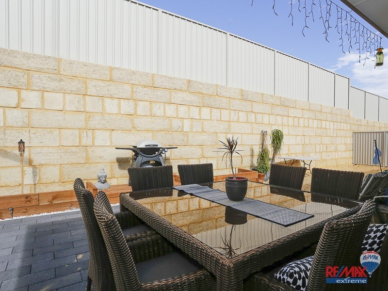 8 Radar Way, Alkimos WA 6038