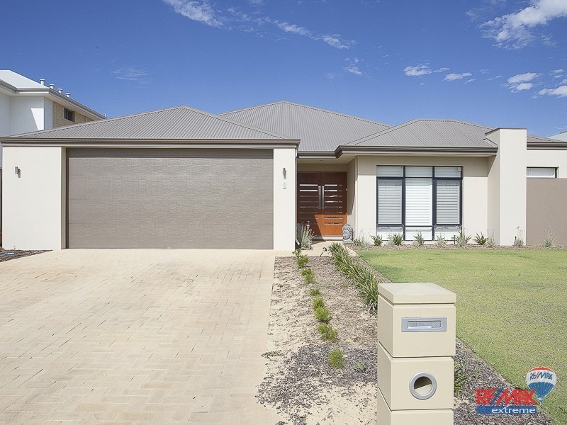 8 Radar Way, Alkimos WA 6038