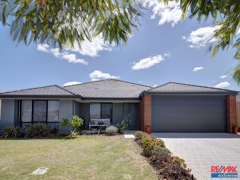 28 Abbey Green, Banksia Grove WA 6031