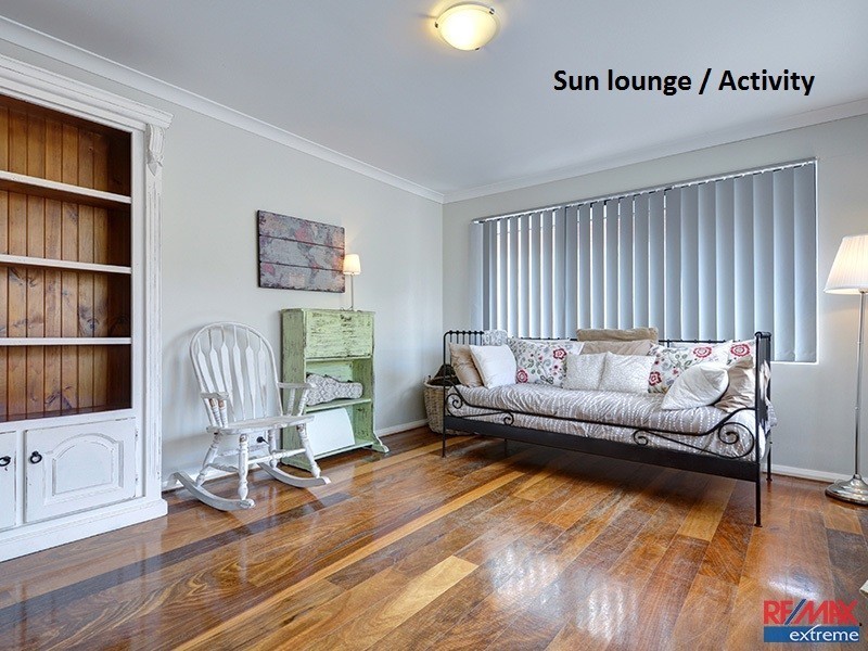 28 Abbey Green, Banksia Grove WA 6031