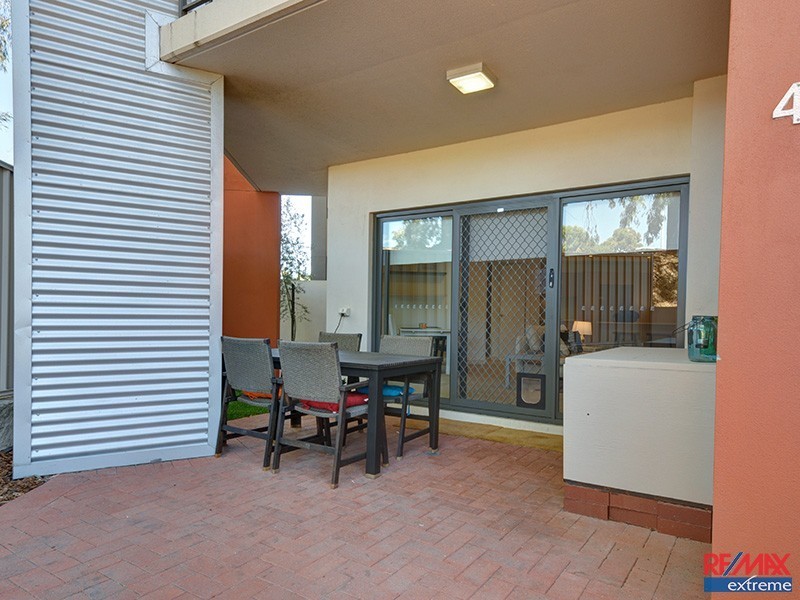 4/2 Molloy Promenade, Joondalup WA 6027