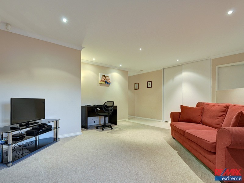 16 Impington Road, Butler WA 6036