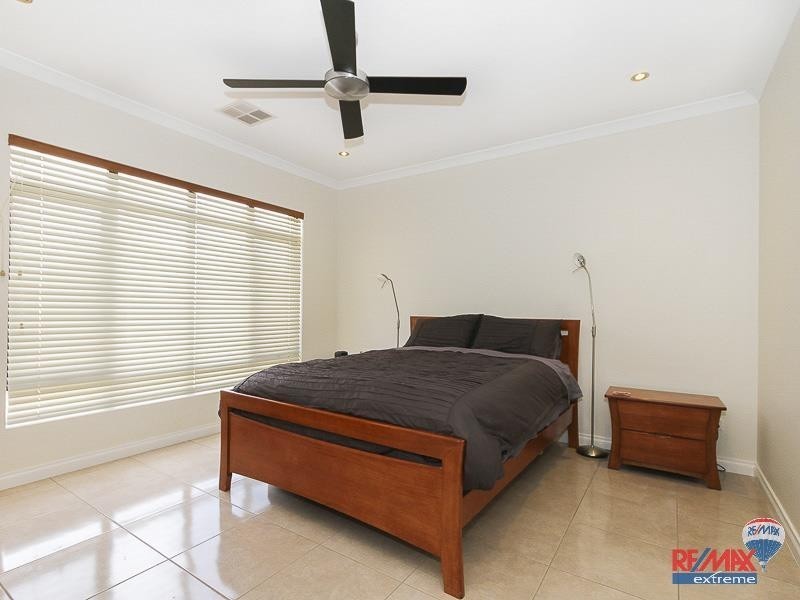 4 Helmsman Avenue, Alkimos WA 6038