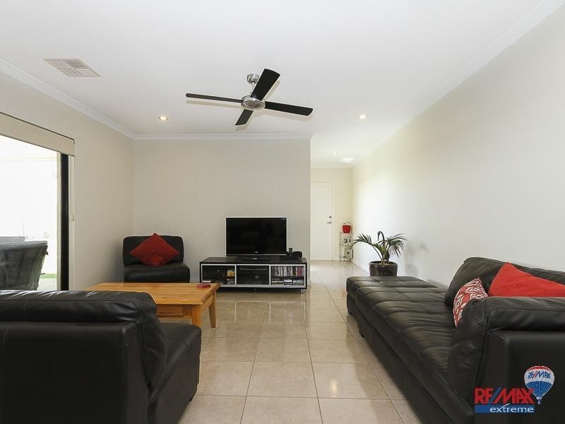 4 Helmsman Avenue, Alkimos WA 6038