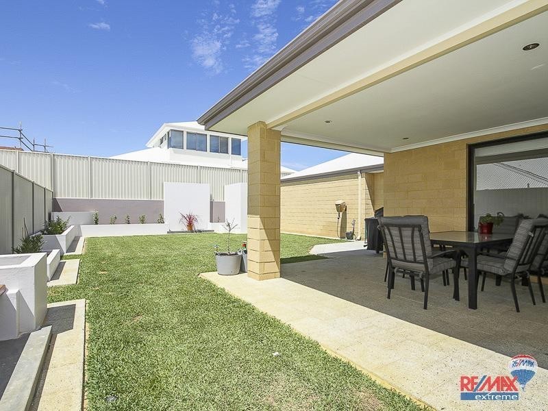4 Helmsman Avenue, Alkimos WA 6038