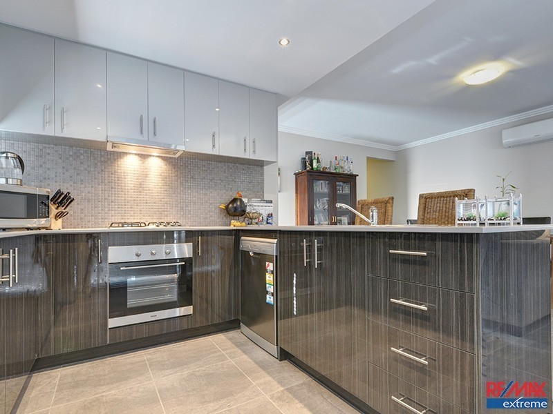 18A Woodchester Place, Nollamara WA 6061