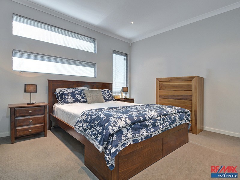 18A Woodchester Place, Nollamara WA 6061