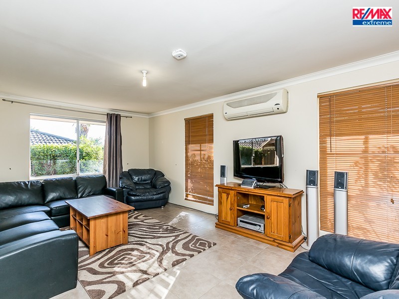 17 Grevillea Way, Heathridge WA 6027