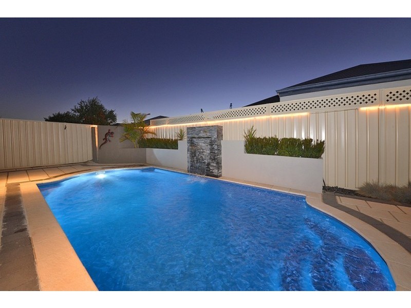 7 Naismith Road, Tapping WA 6065