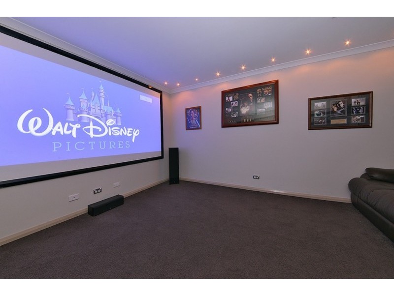 7 Naismith Road, Tapping WA 6065