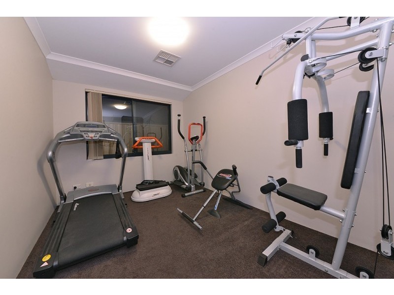 7 Naismith Road, Tapping WA 6065