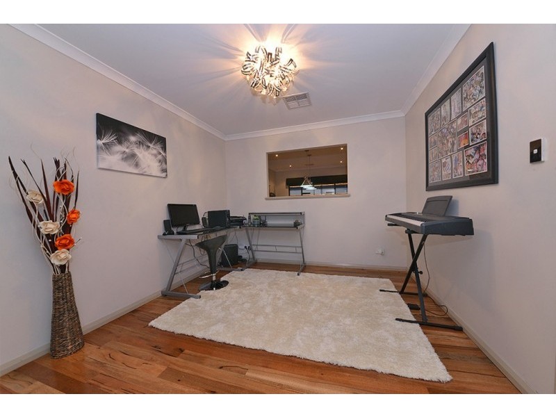 7 Naismith Road, Tapping WA 6065