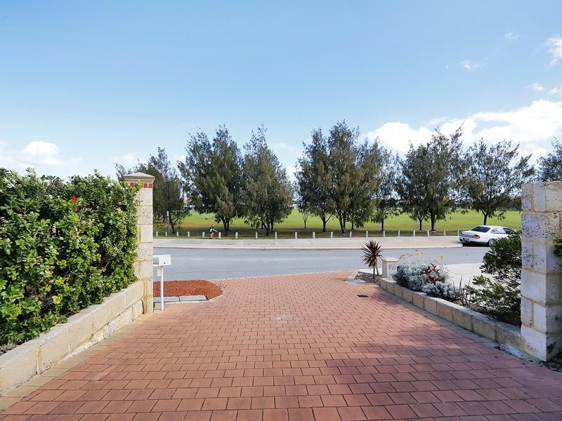 23 Belhaven Terrace, Quinns Rocks WA 6030
