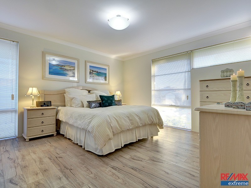 47 Abbey Green Rd, Banksia Grove WA 6031